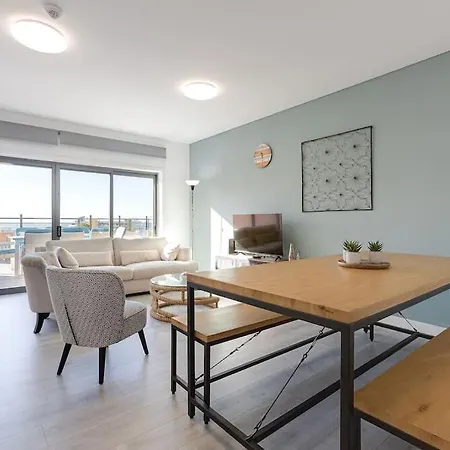 Dapi - Elegant Penthouse With Ocean View At Da Rocha *