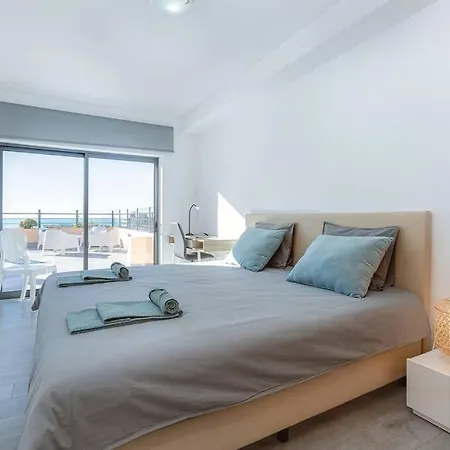 Dapi - Elegant Penthouse With Ocean View At Da Rocha * Portimao