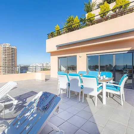 Apartment Dapi - Elegant Penthouse With Ocean View At Da Rocha